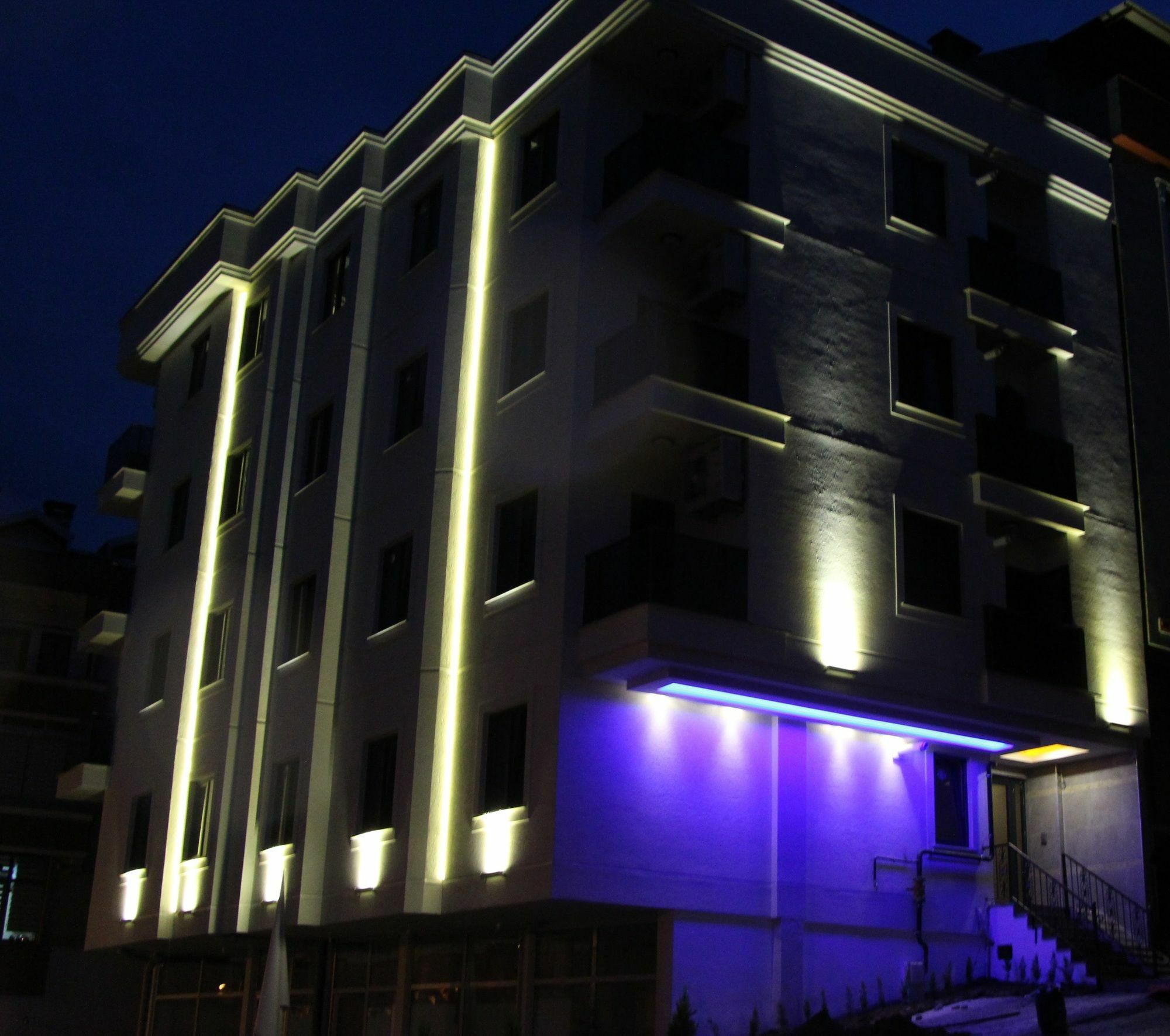 Ekinoks Suit & Apart Otel Trabzon Exterior photo